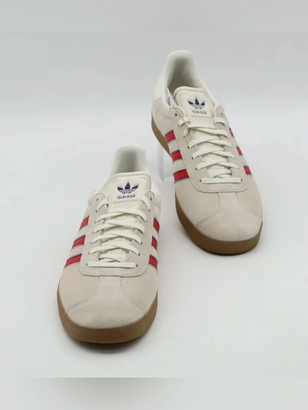 JS3042 Arsenal FC adidas Originals Gazelle
Terrace Icons Off White Better (Men - Picture 2 of 16